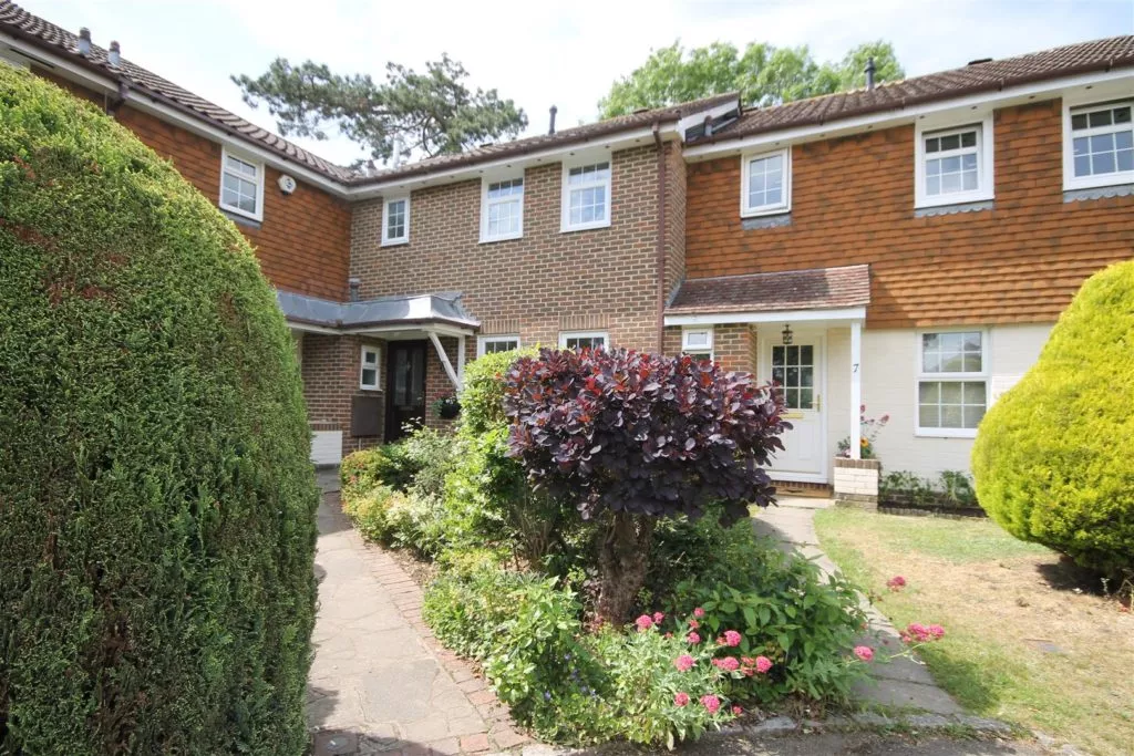 House Westfield in Mole Valley