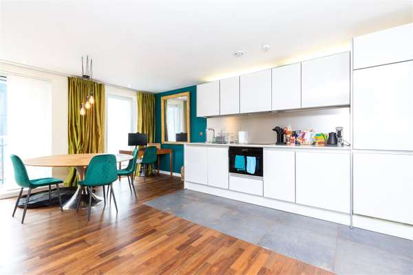 Flat Islington Green in Greater London