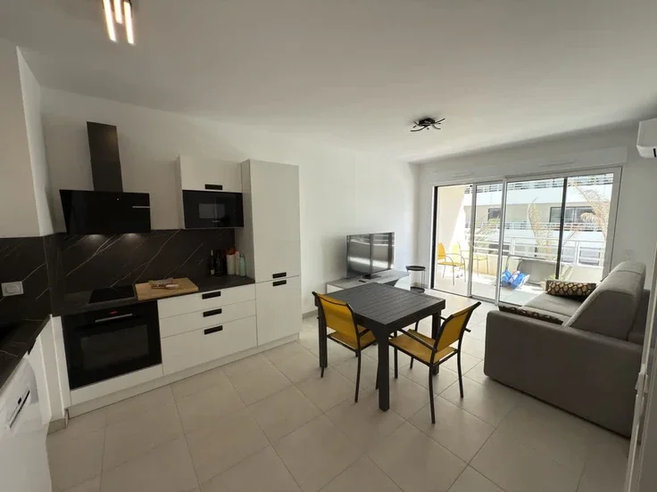 Appartement Avenue des Élysées à Valras-Plage