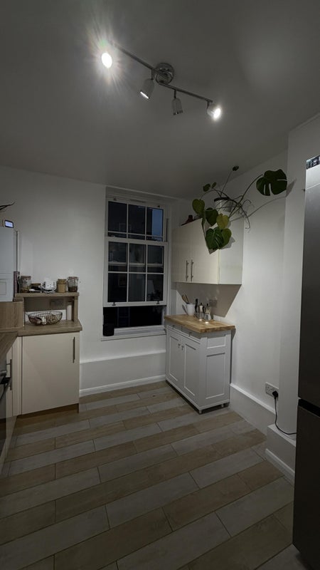 Room Evelyn Street in Greater London