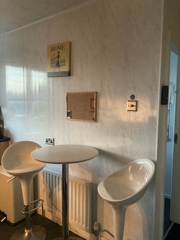 Room Newton Road in Newcastle upon Tyne