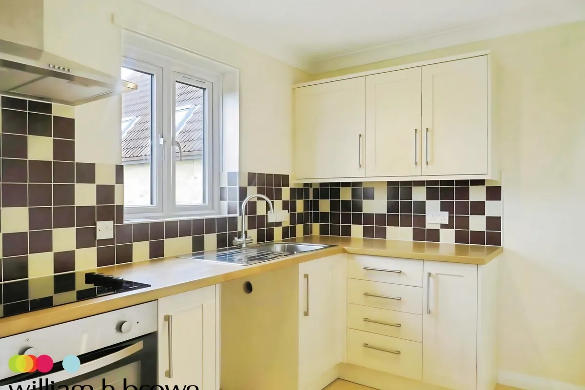 Flat Abels Road in Halstead