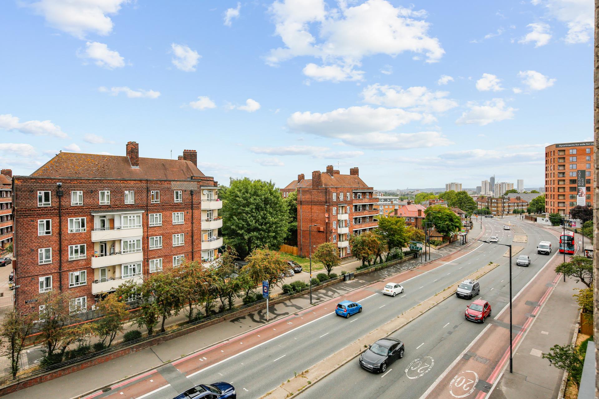 Flat Green Lanes in Greater London