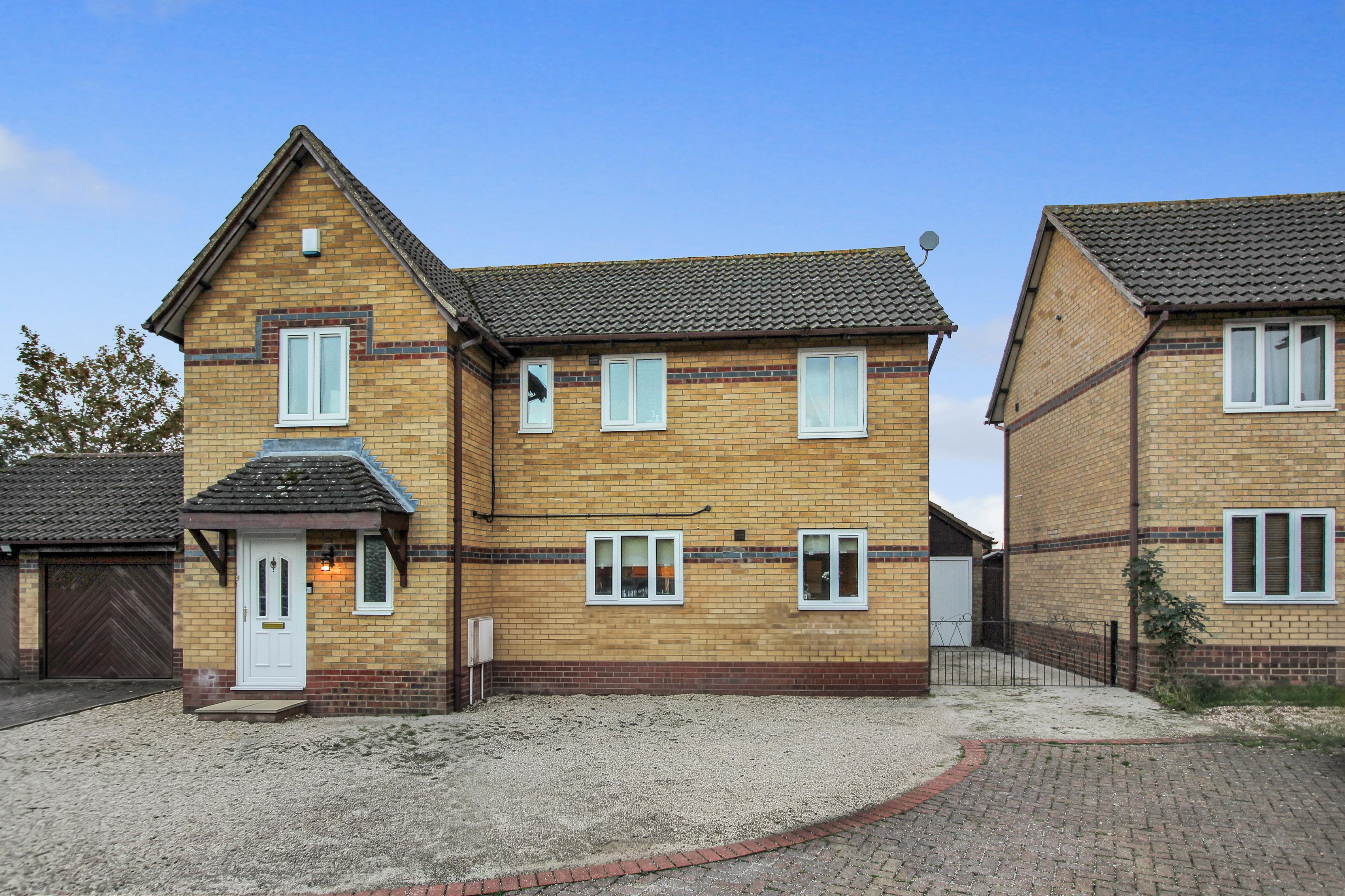 House Torville Crescent in Kettering