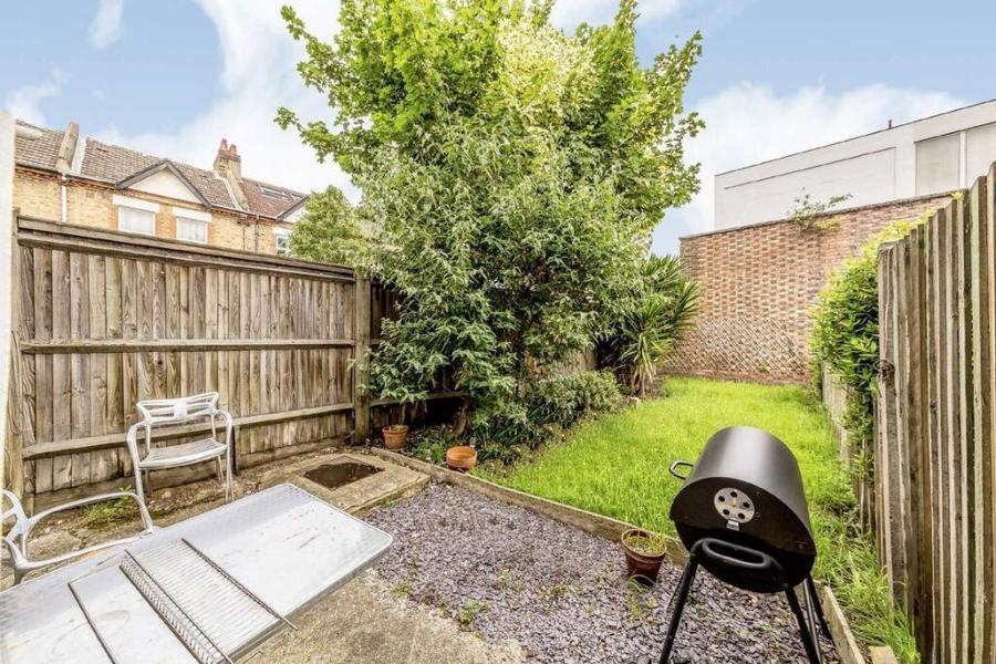 House Brewhouse Yard in Greater London