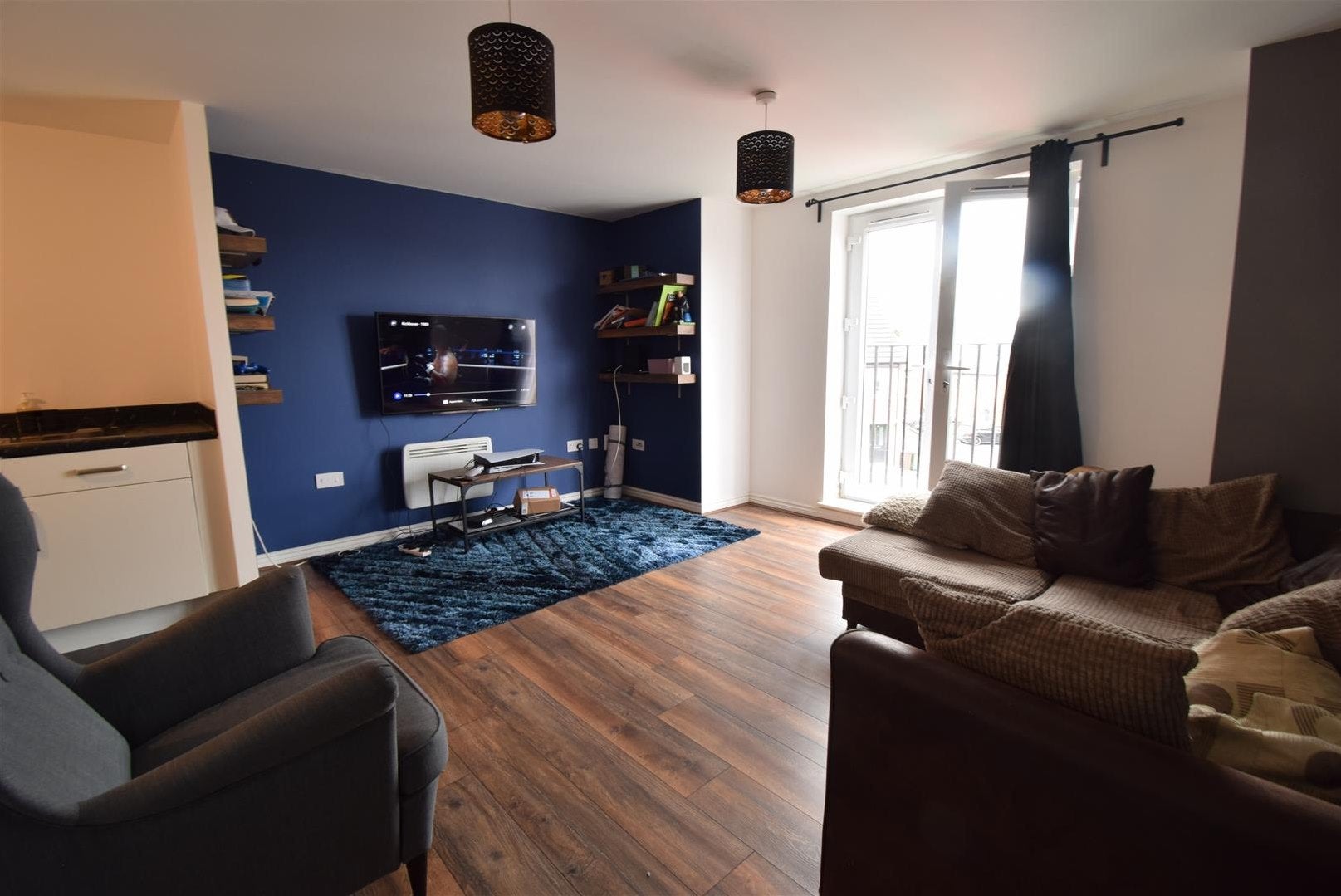 Flat Micklewait Avenue in Wakefield