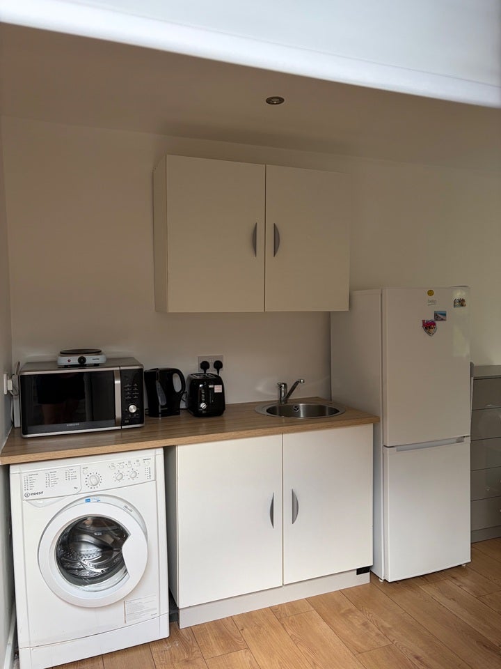 Flat Balmoral Road in Greater London