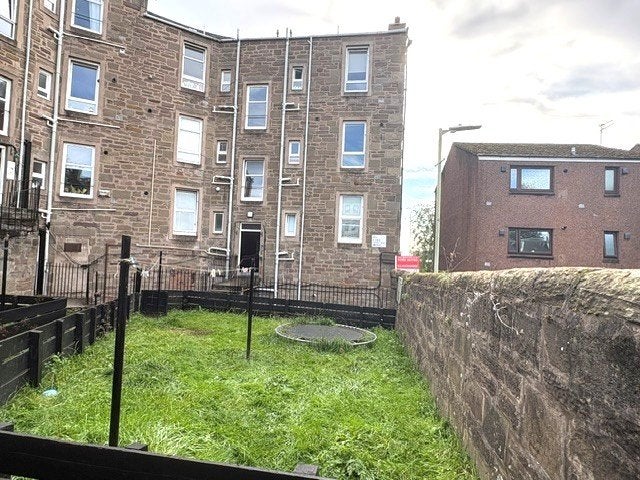 Flat Cotton Road in Dundee