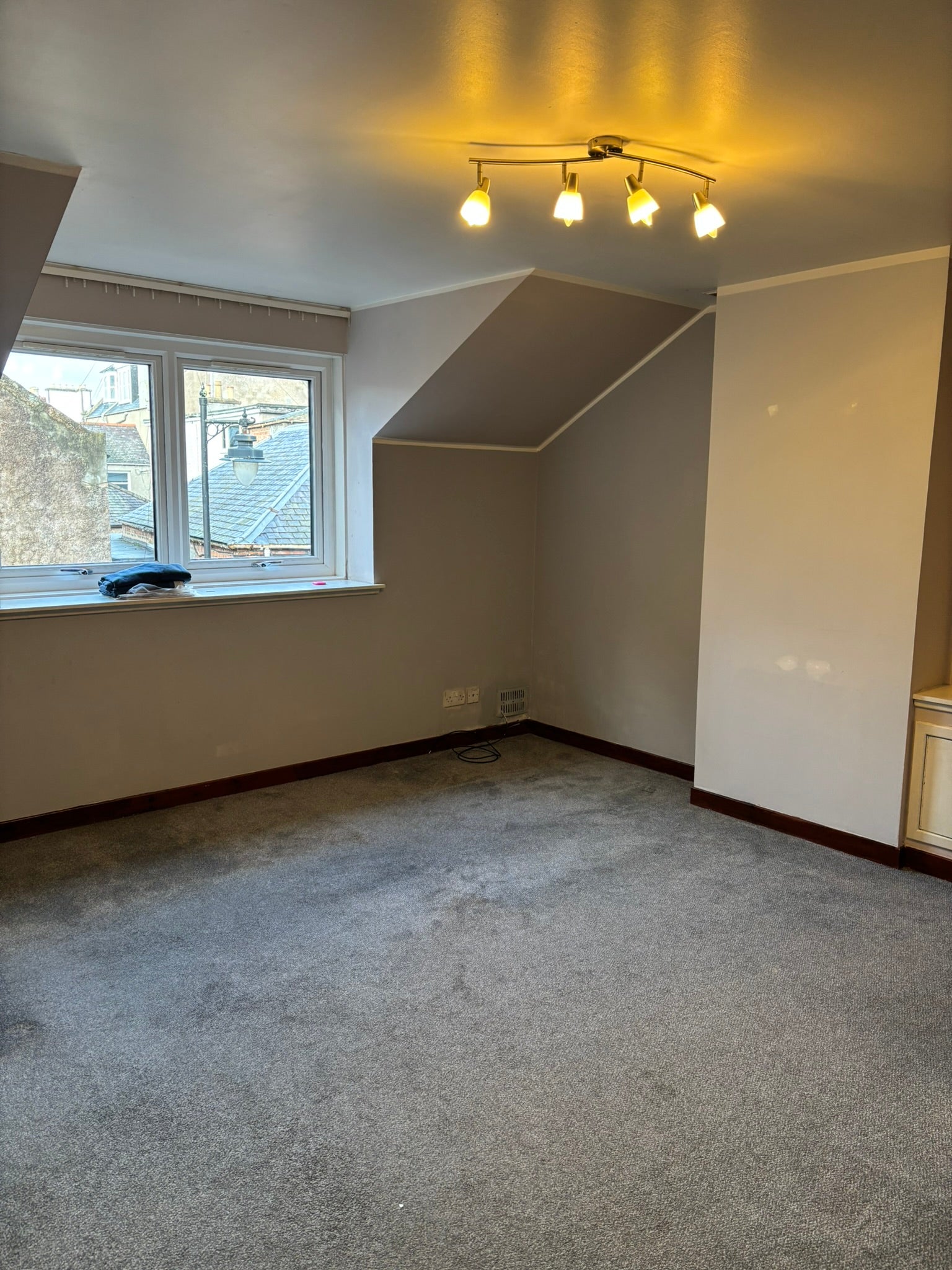 Flat Scott Skinner Square in Banchory
