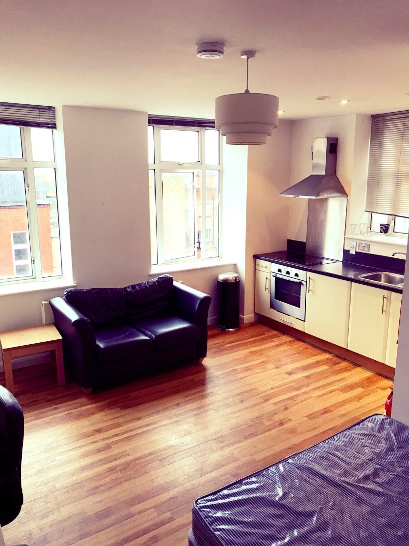 Flat Park Street in Swansea