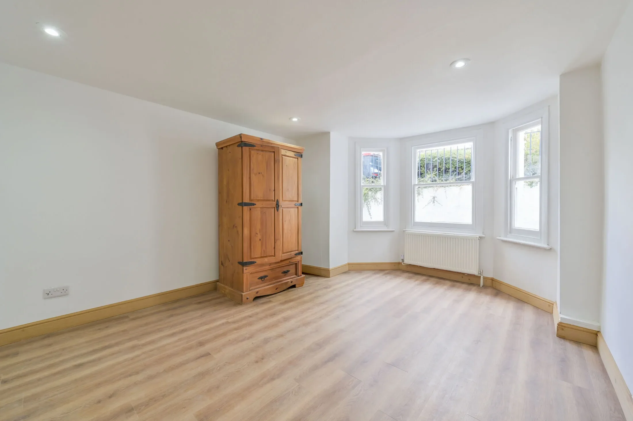 Flat Barchester Close in Greater London