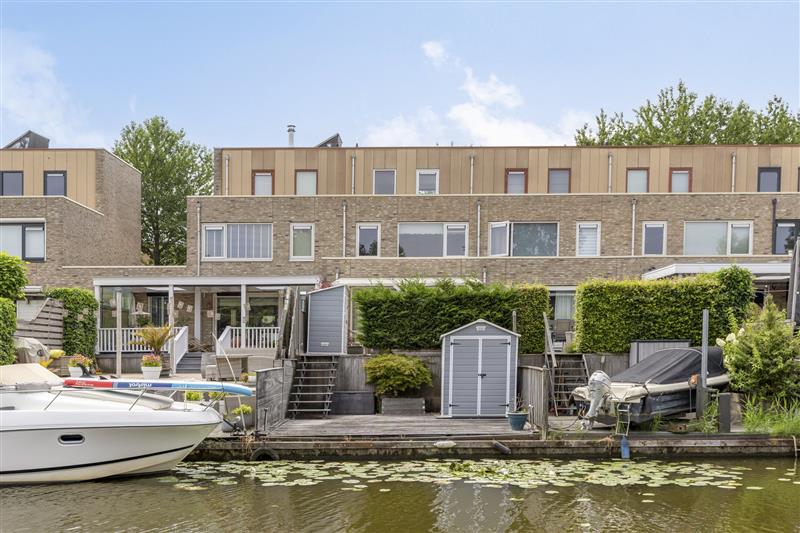 Huis Brommy en Tommystraat 17 in Almere