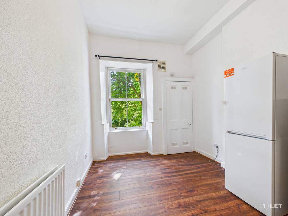 Flat Montague Street in City of Edinburgh