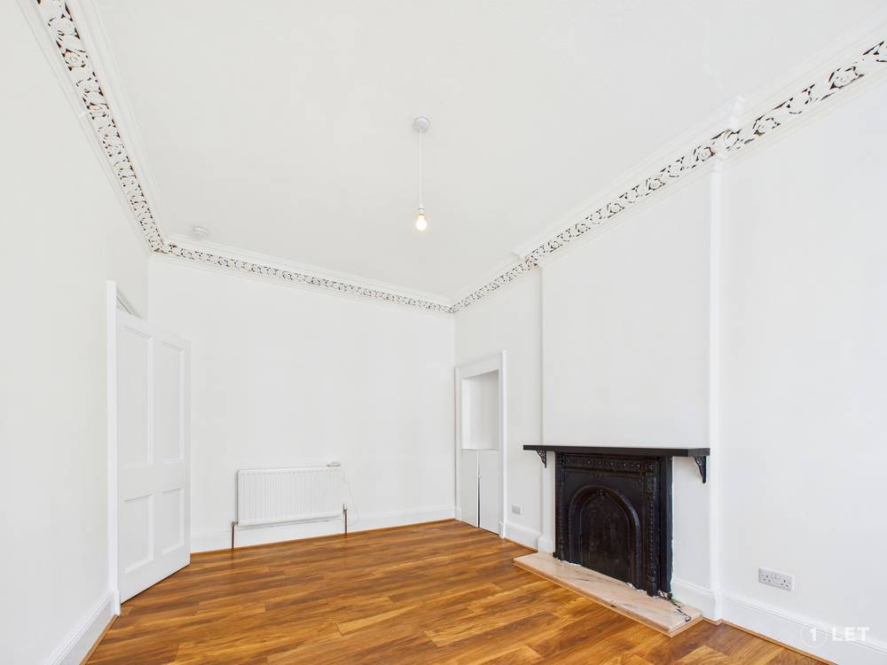 Flat Montague Street in City of Edinburgh