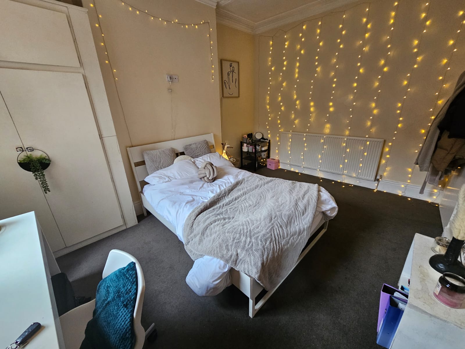 House Estcourt Terrace in Leeds