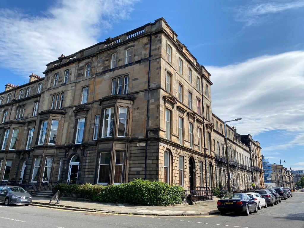 Flat Drumsheugh Gardens in City of Edinburgh