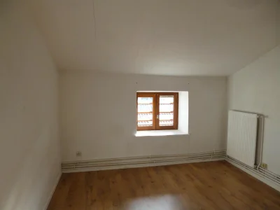 Flat Rue Pierre-Marie Faye in Tarare