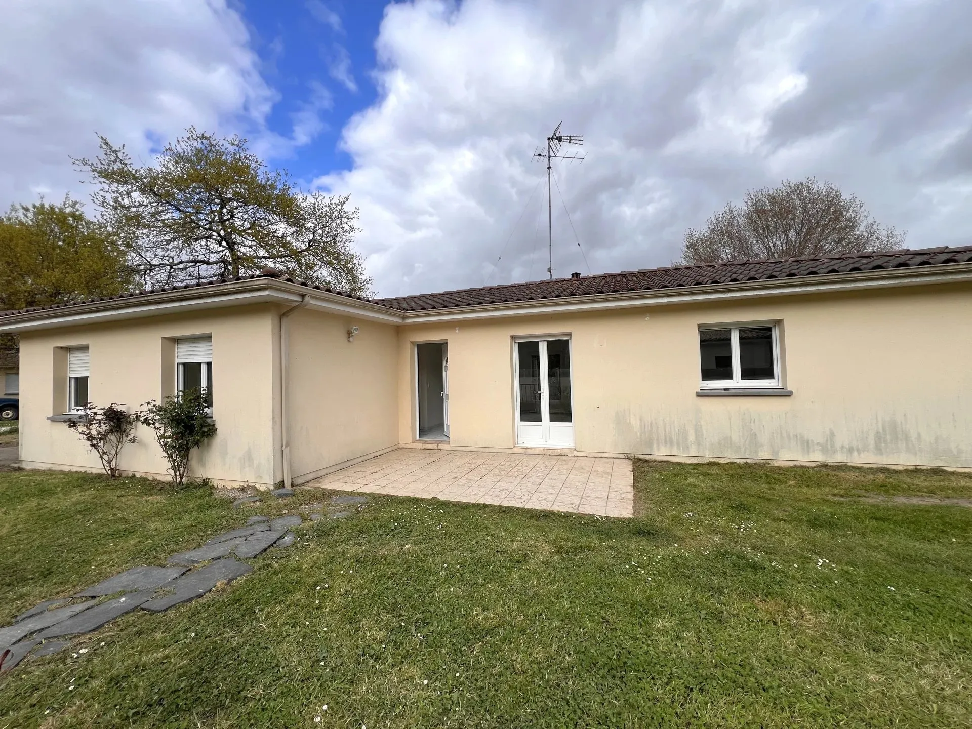 House Rue Guadet in Saint-Émilion