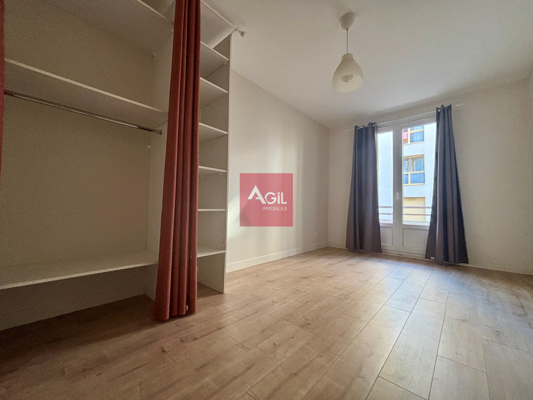 Appartement Rue de Chamrousse à Grenoble