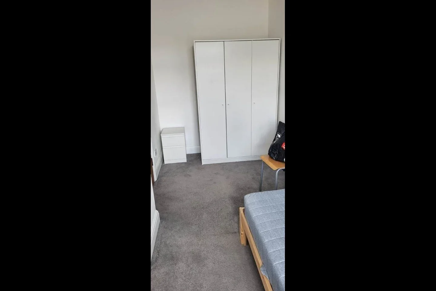 Room Great West Road in Greater London