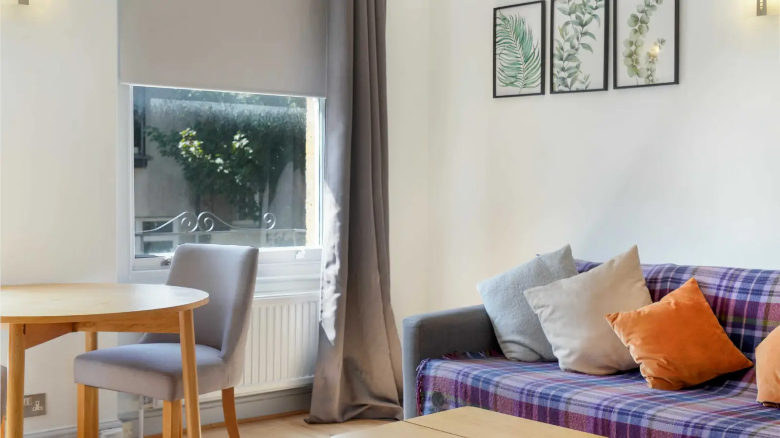 Flat Fortess Road in Greater London