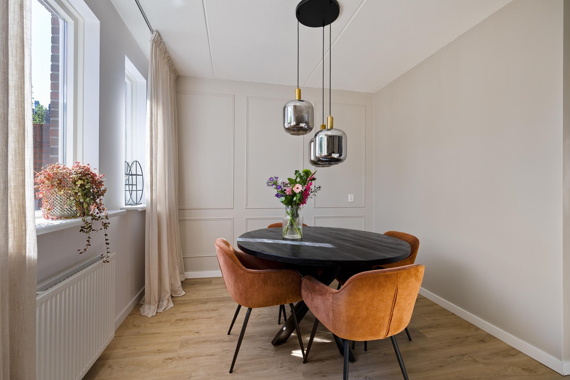 Tussenwoning te koop: Buurlandt 5, Marum
