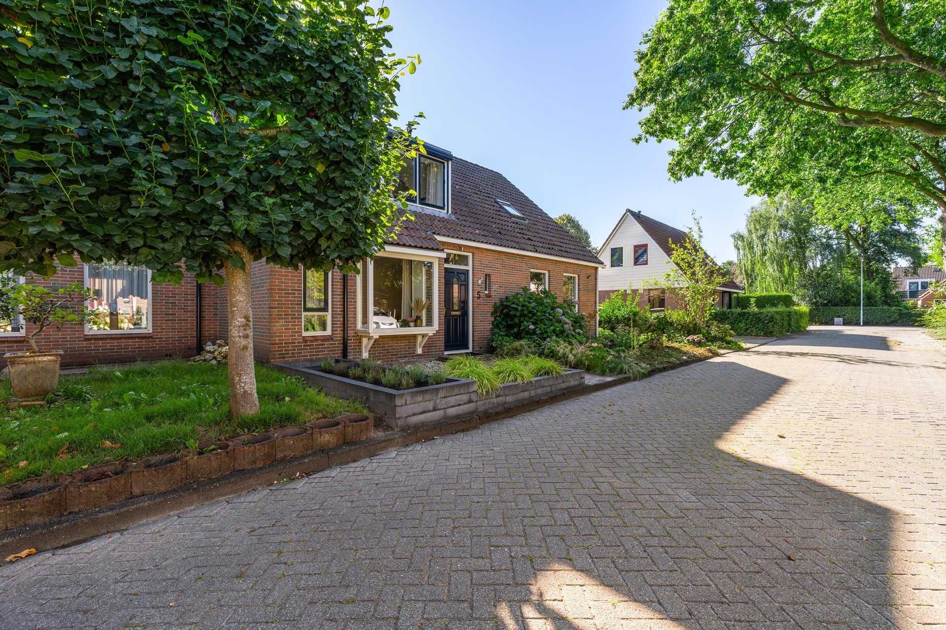 Tussenwoning te koop: Buurlandt 5, Marum