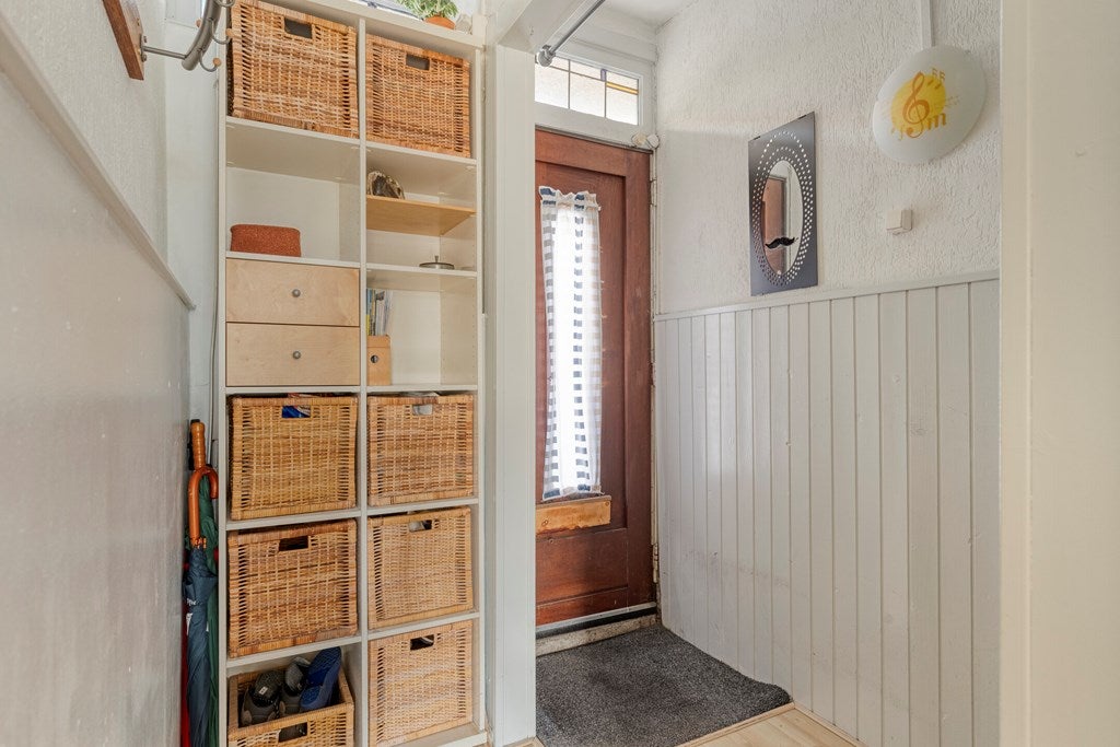 Tussenwoning te koop: Fahrenheitstraat 23, Schiedam