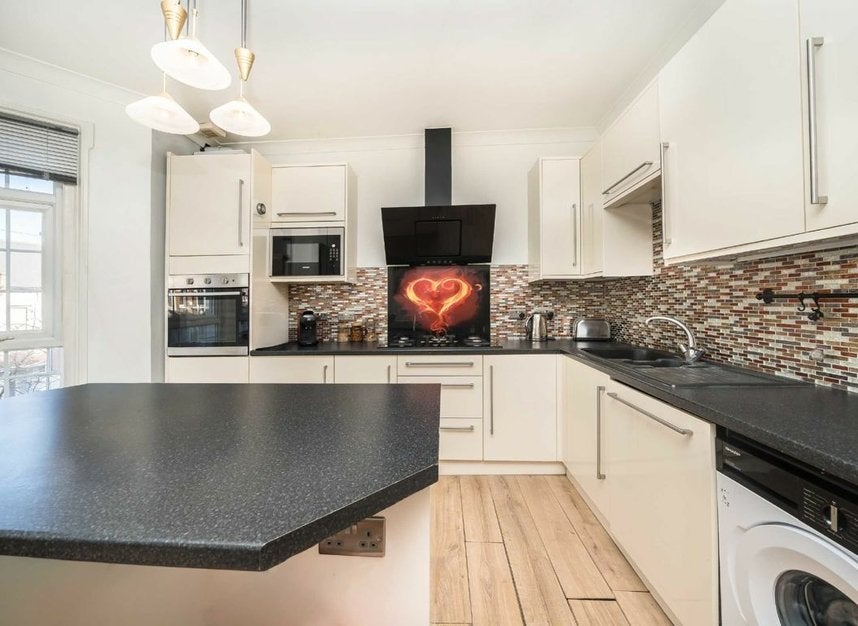 House Aliwal Road in Greater London
