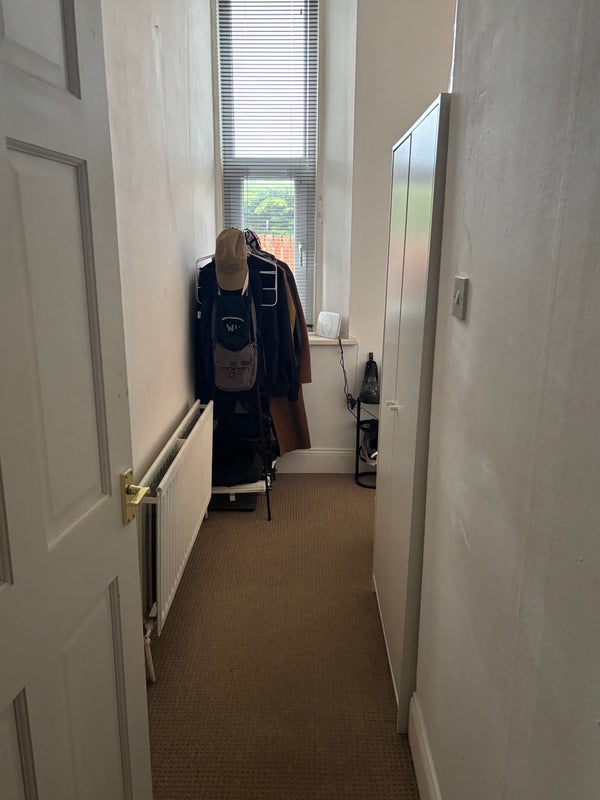 Room Dundas Street in Bonnyrigg