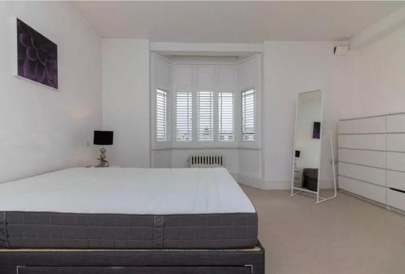 Room Hatherley Grove in City of Westminster