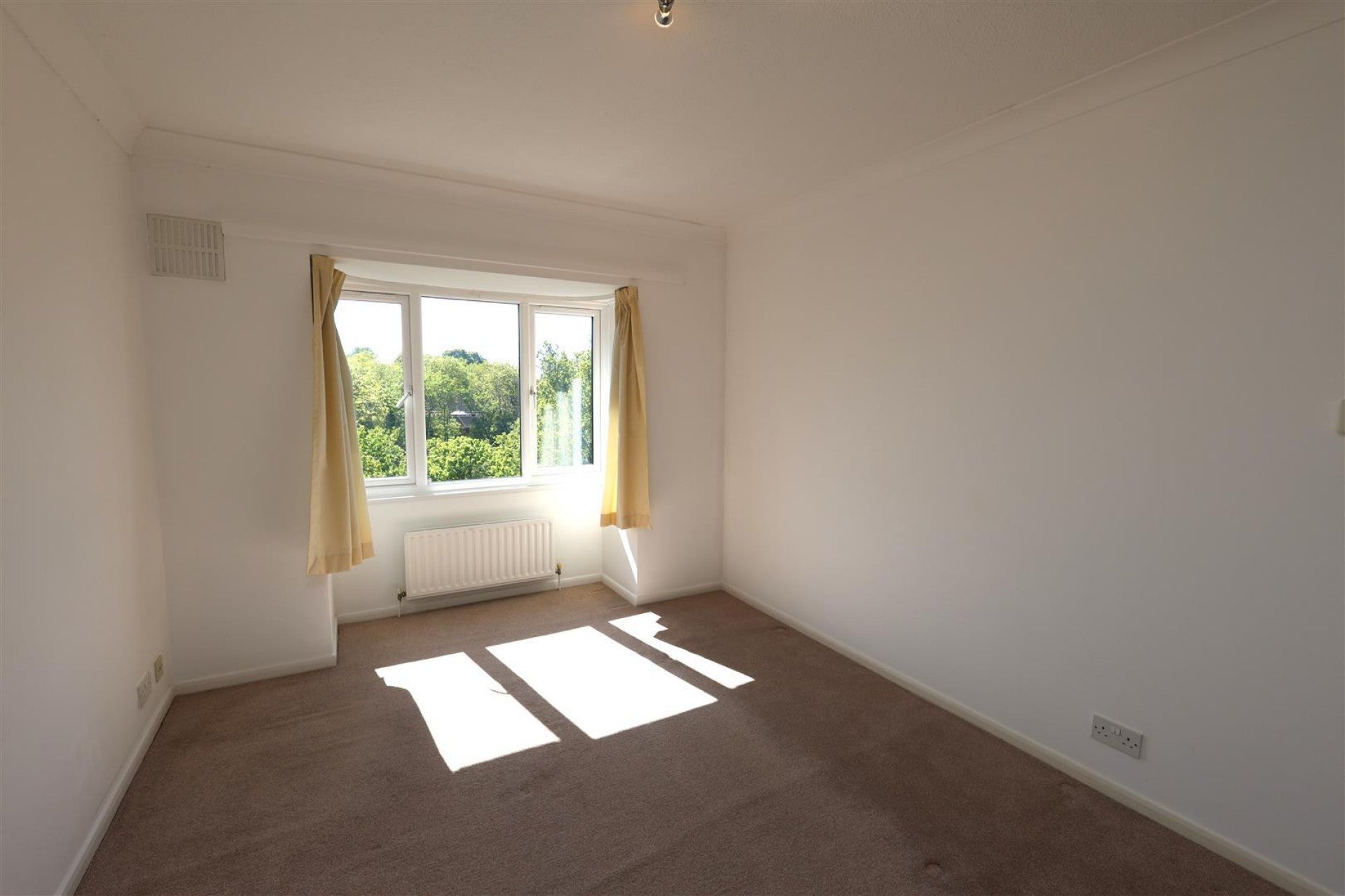 Flat Granville Road in Sevenoaks