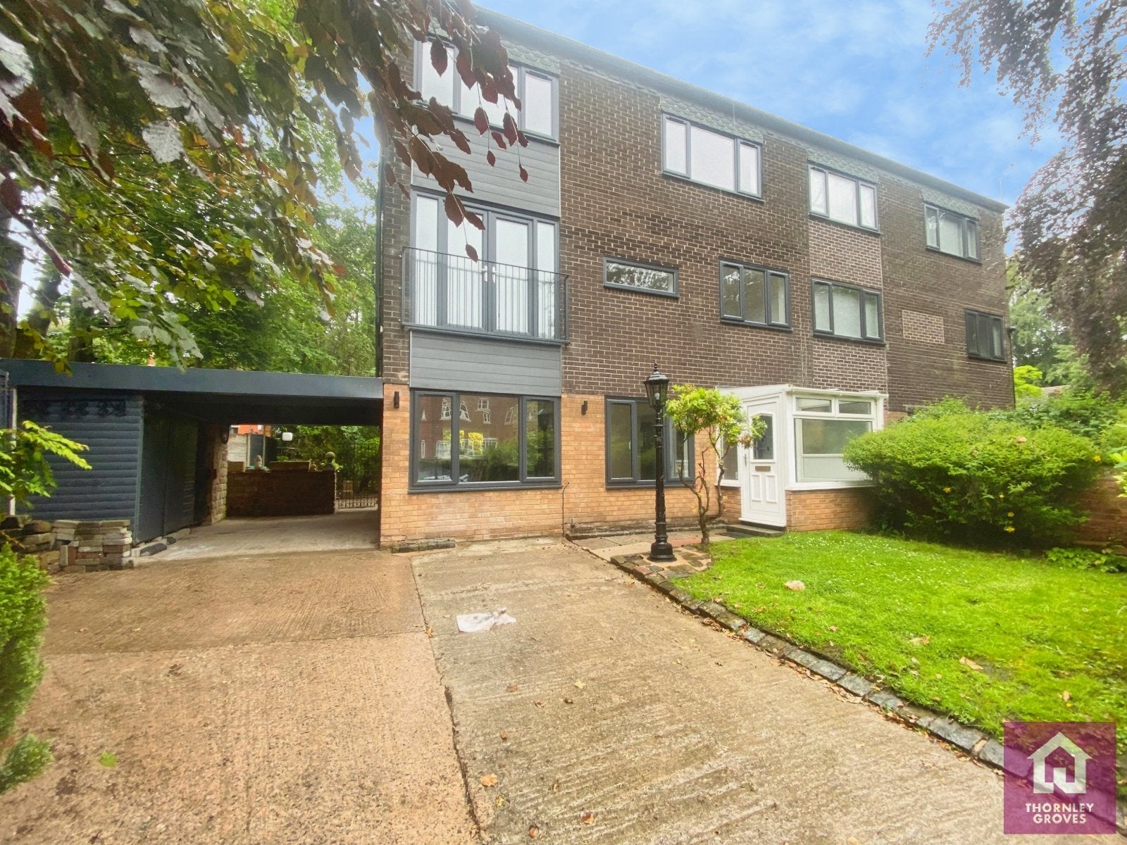 House Mersey Road in Manchester