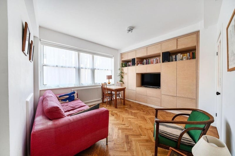 Flat Tyers Gate in Greater London