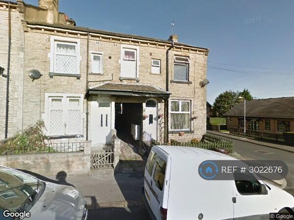 Room Charnwood Road in Bradford