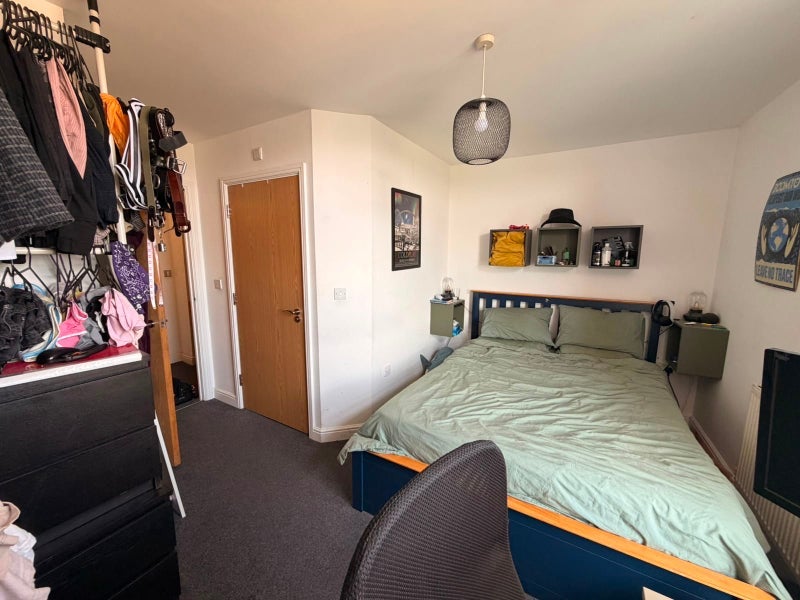 Room Martello Street in Greater London