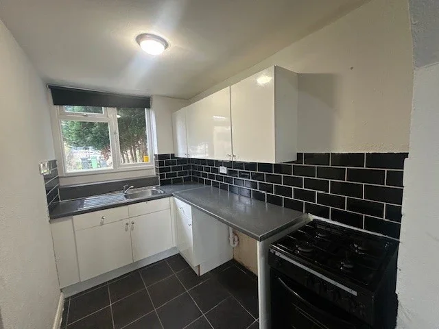 House Stream Bank Close in Wellingborough