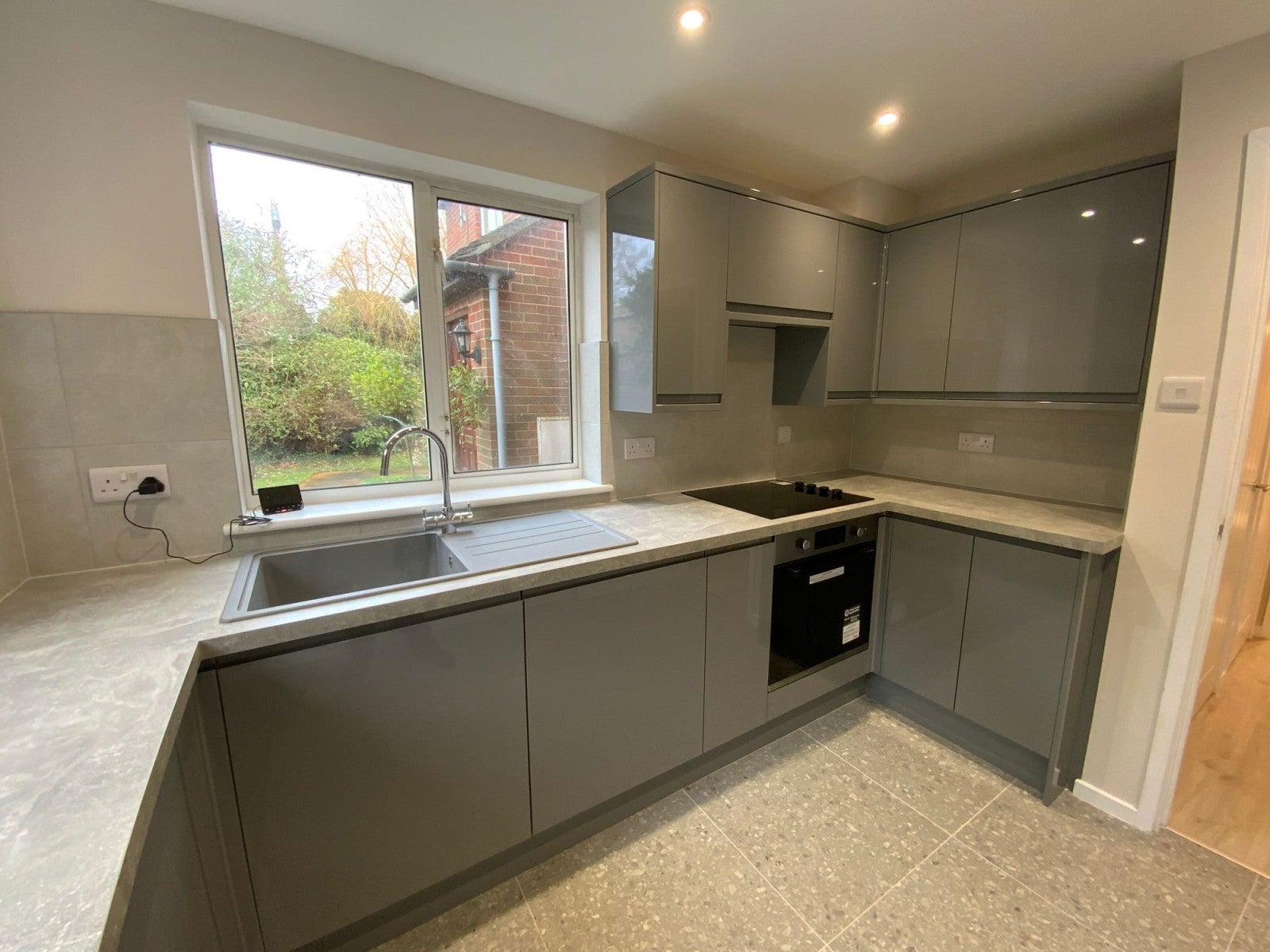 Flat Littleworth Road in High Wycombe