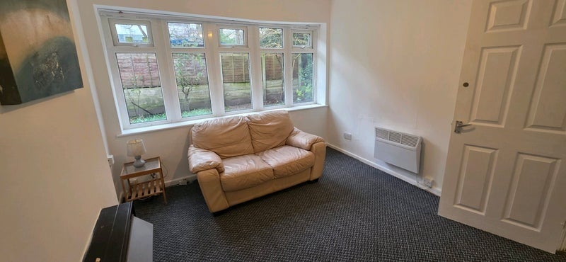 Flat Aldborough Close in Manchester