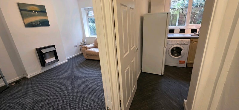 Flat Aldborough Close in Manchester