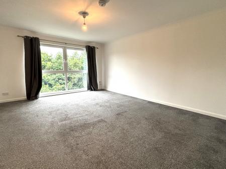 Flat Eaglesham Road in East Kilbride
