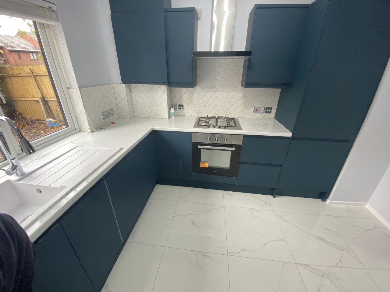 Flat Flather Close in London