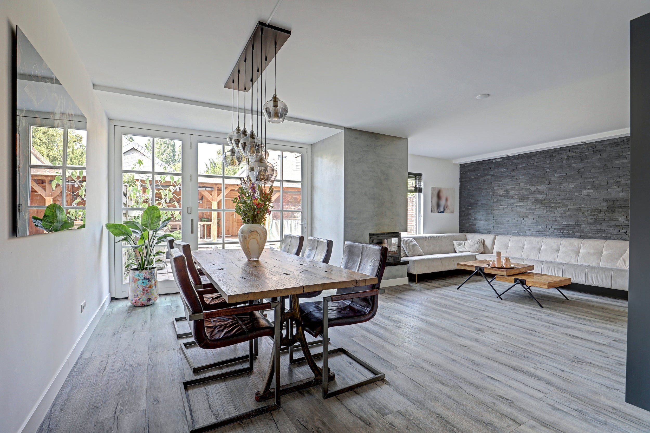 Tussenwoning te koop: Monnen-bogerd 3, Hendrik-Ido-Ambacht