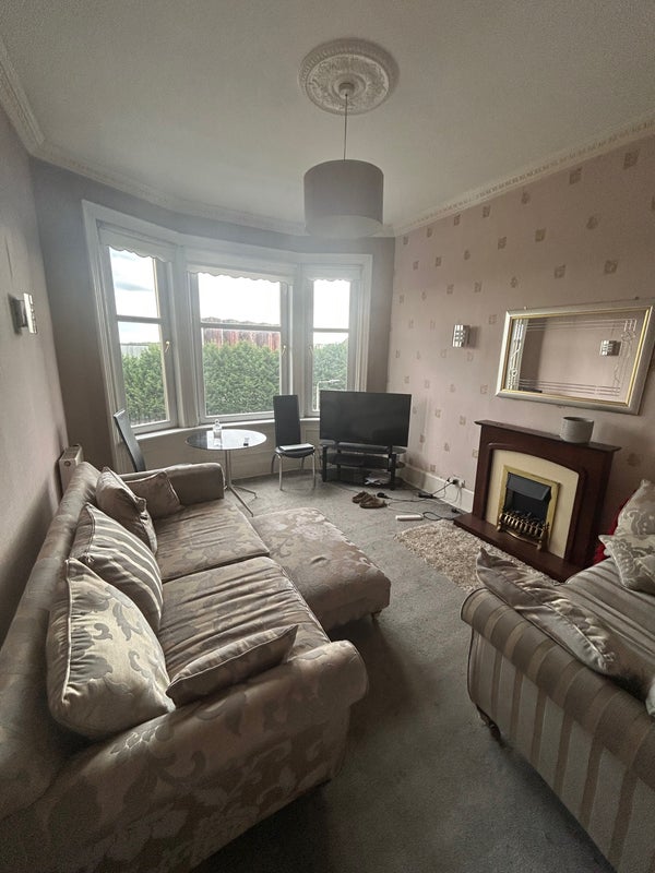 Room Cumbernauld Road in Glasgow