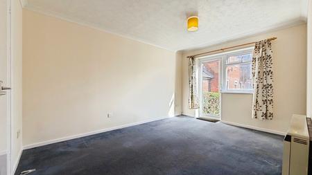 Flat Eeklo Place in Newbury