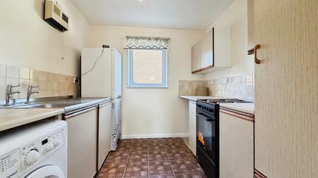 Flat Eeklo Place in Newbury