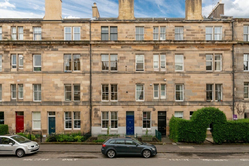 Room Montgomery Street in City of Edinburgh