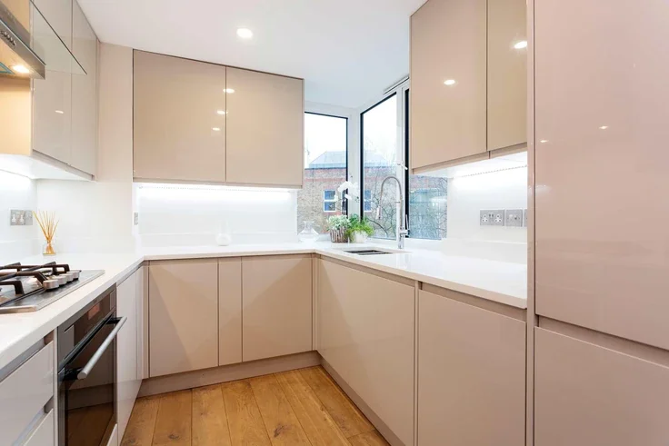 Flat Lancaster Grove in Greater London
