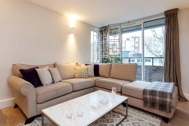 Flat Lancaster Grove in Greater London