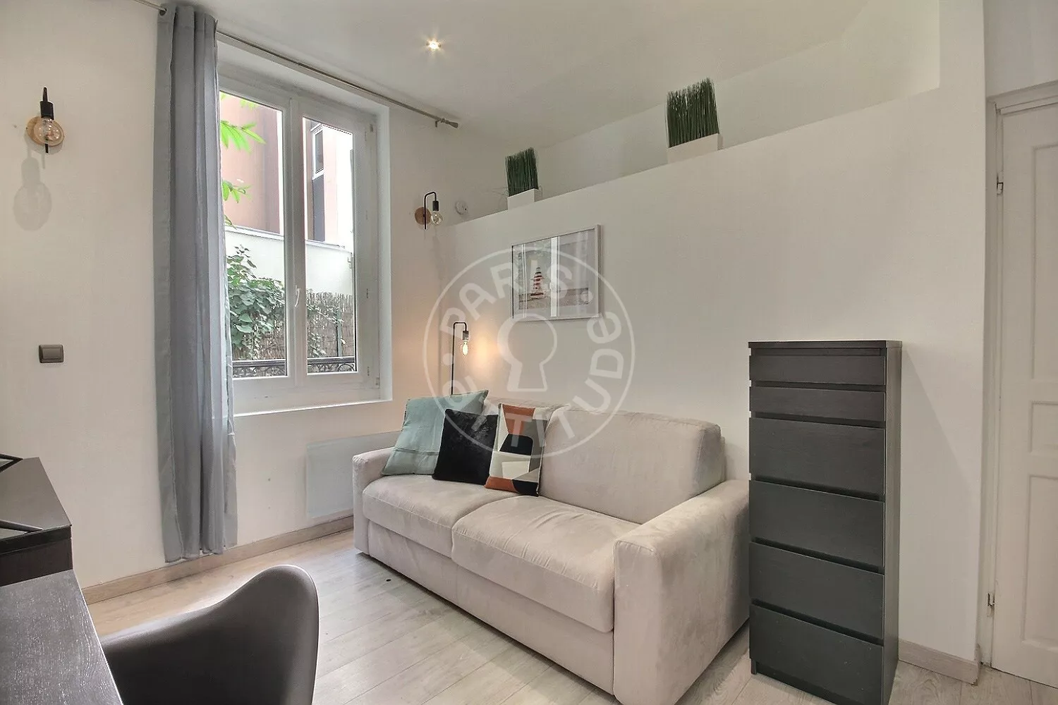 Appartement Rue de la Colonie à Paris